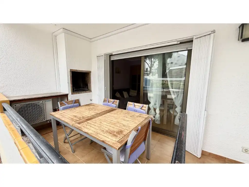 Terraza de Apartamento en venta en Roses