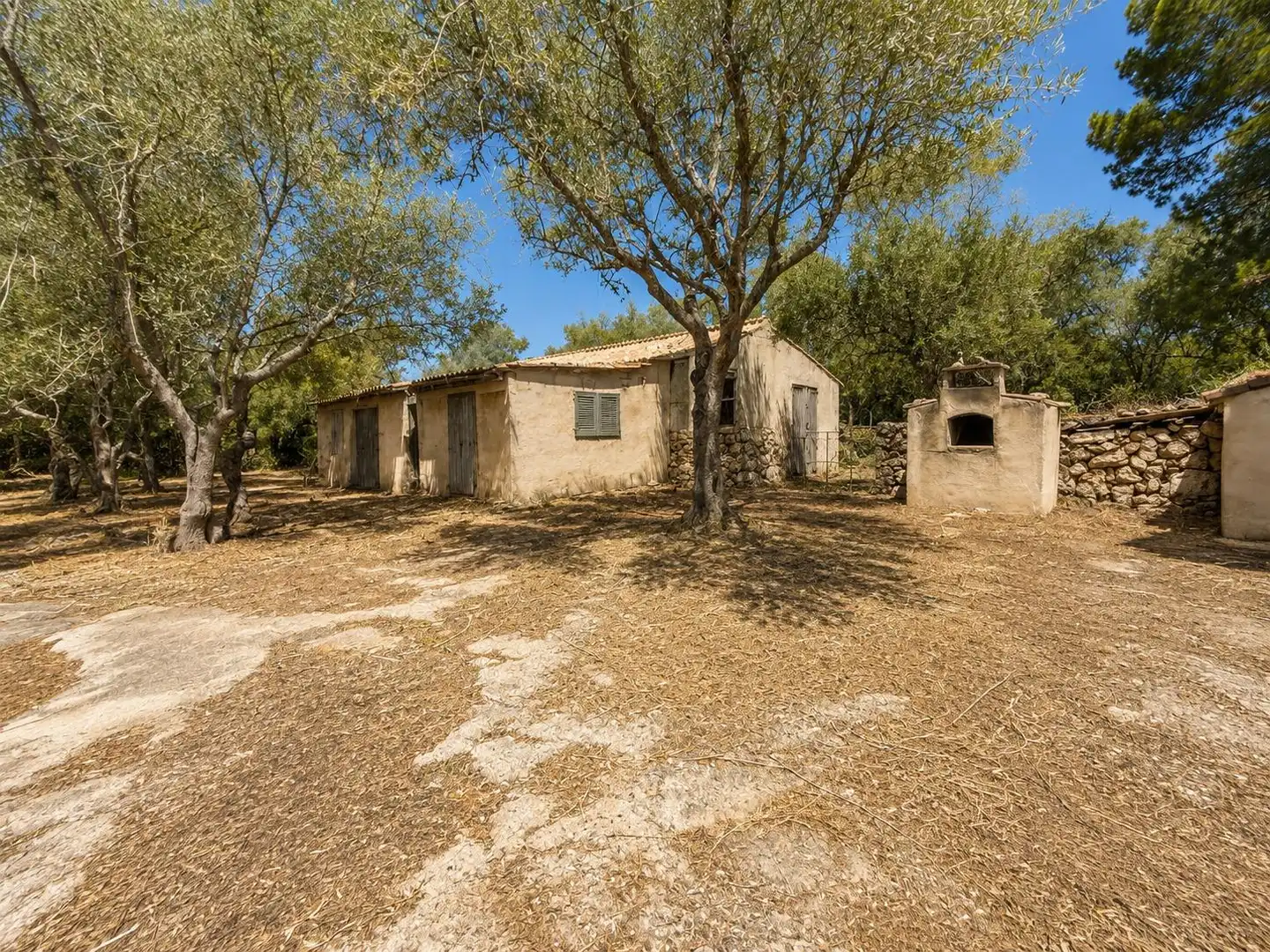 Exterior view of Country homes for sale in Costitx