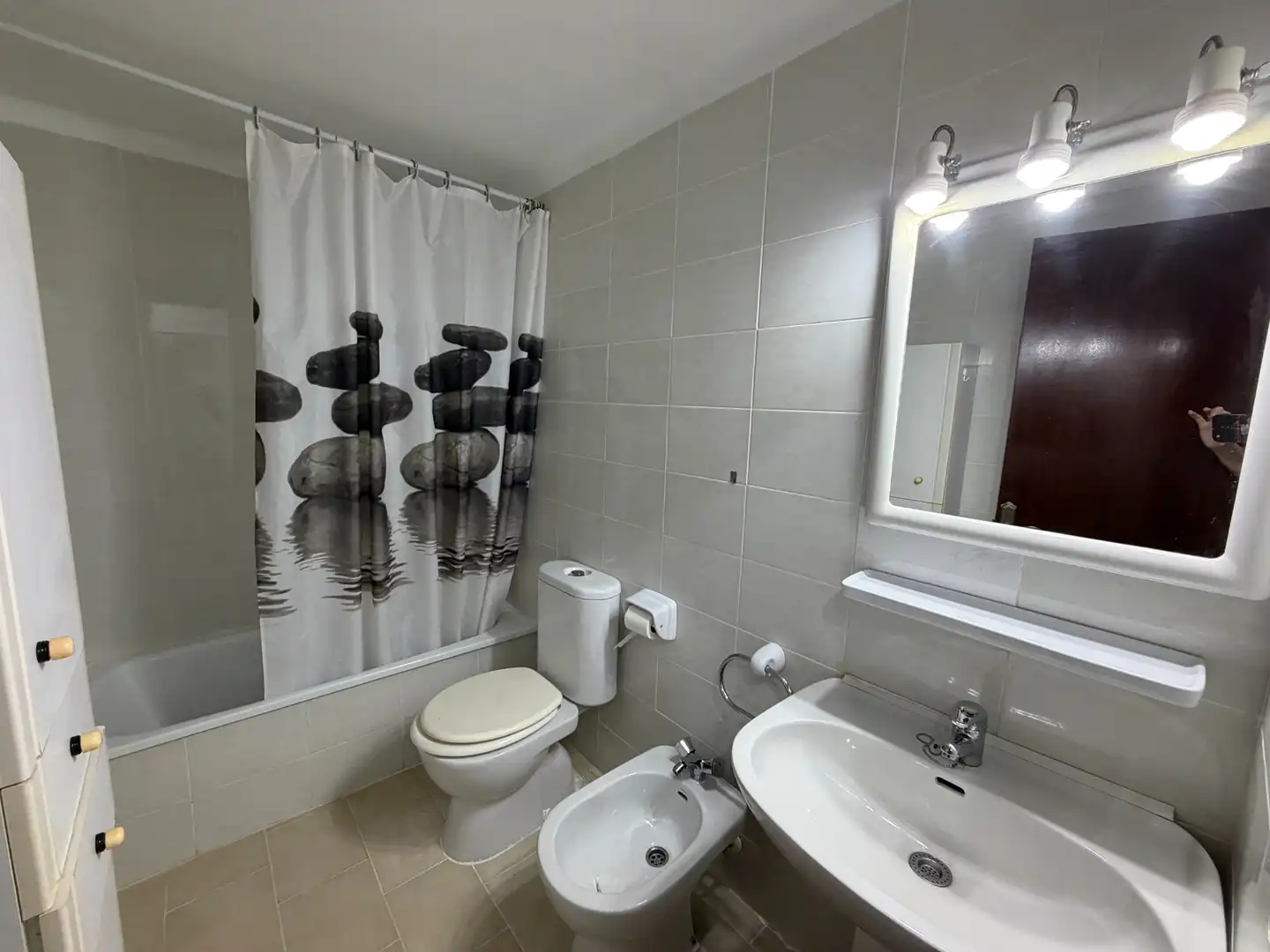 Baño de Piso de alquiler en Empuriabrava con Aire acondicionado y Terraza