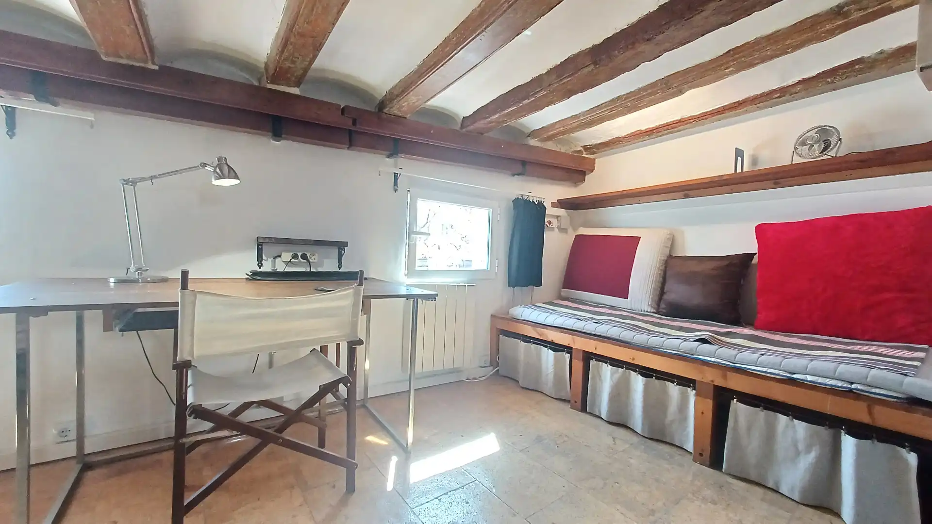 Habitación de Estudio en venta en  Barcelona Capital con Aire acondicionado, Calefacción y Amueblado