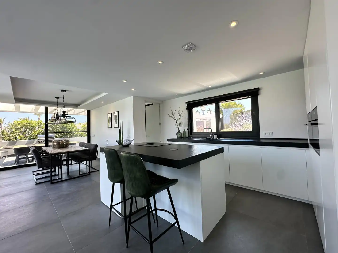Kitchen of Houses for sale in Jávea / Xàbia  with Air Conditioner, Private garden and Terrace