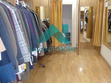 Local comercial en venda a Casco Antiguo