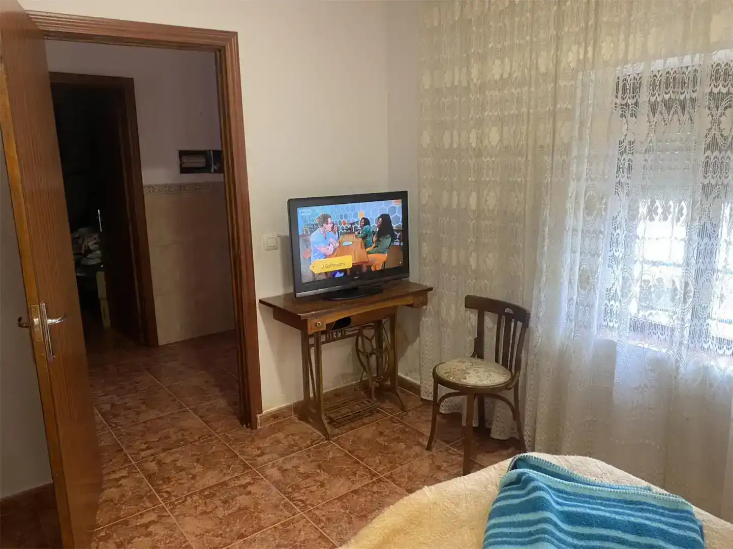 Sala d'estar de Casa adosada de lloguer en Abenójar amb Jardí privat, Moblat i Rentadora