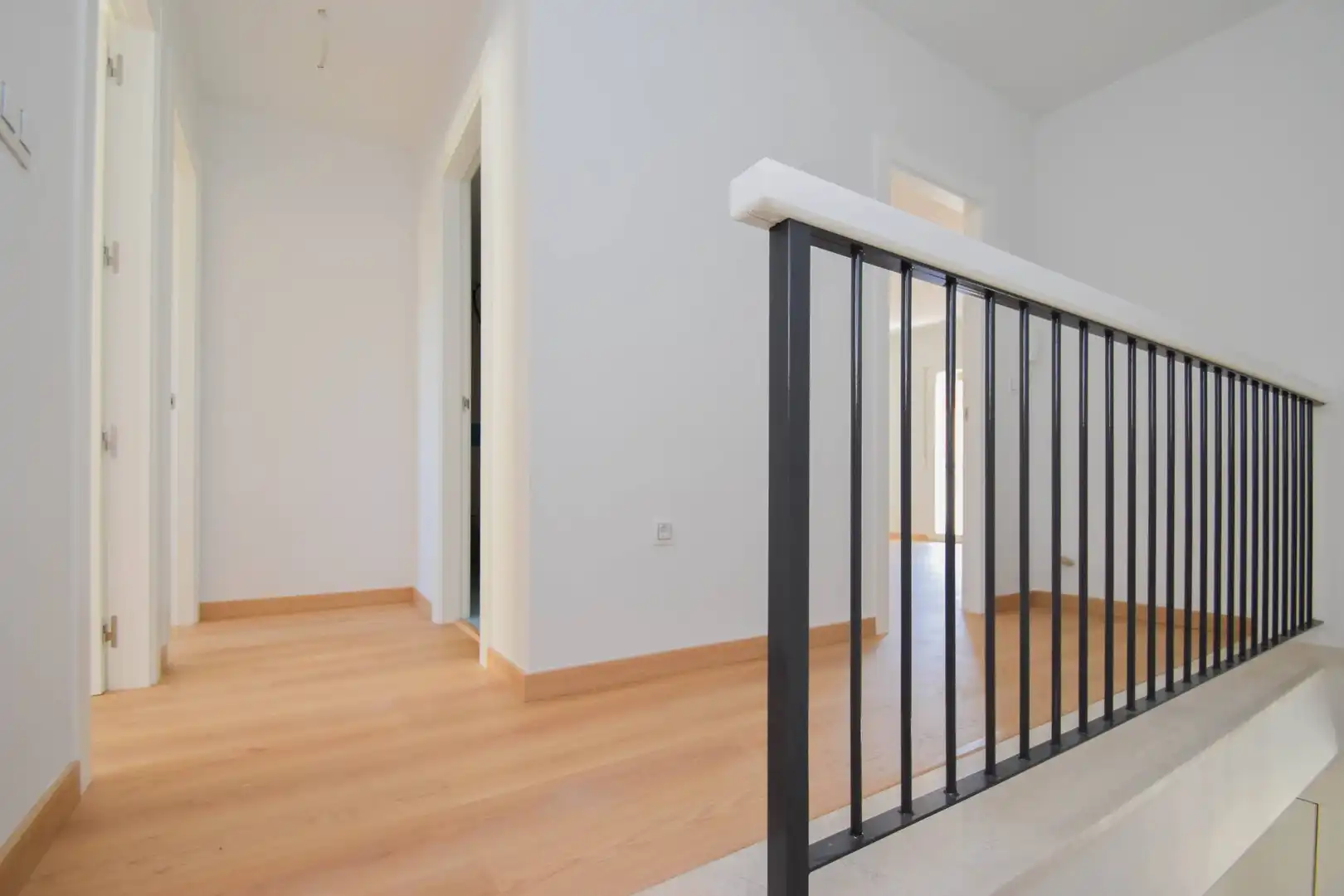 Casa adosada en venta en Atarfe con Trastero y Balcón