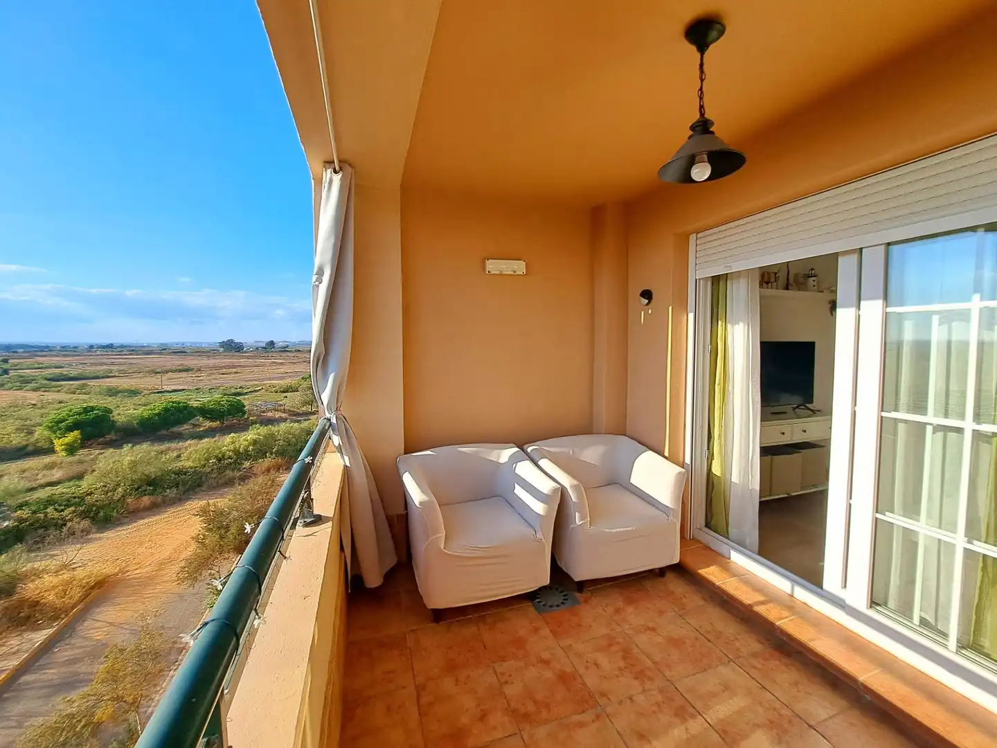 Apartament amb terrassa en venda a Avenida de los Cisnes 2, imagen 3
