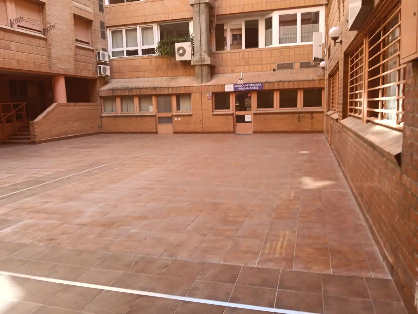 Terrassa de Local de lloguer en Zaragoza