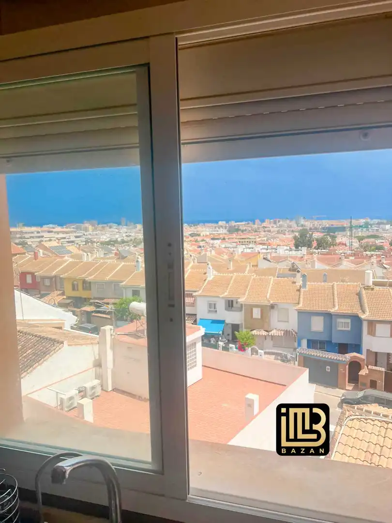 Vista exterior de Piso de alquiler en Mijas con Aire acondicionado, Terraza y Amueblado