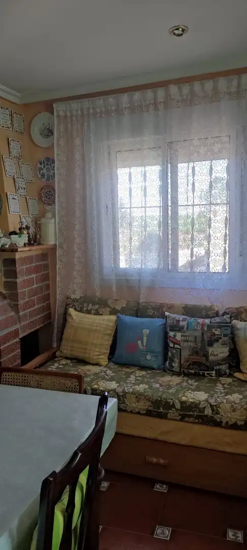 Habitación de Finca rústica en venta en San Cebrián de Campos con Calefacción, Trastero y Amueblado