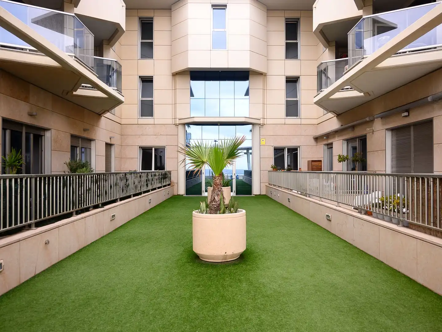 Terraza de Apartamento en venta en Alboraya con Aire acondicionado, Amueblado y Horno
