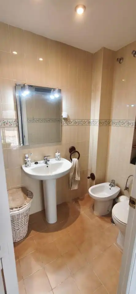 Baño de Piso en venta en Badajoz con Aire acondicionado