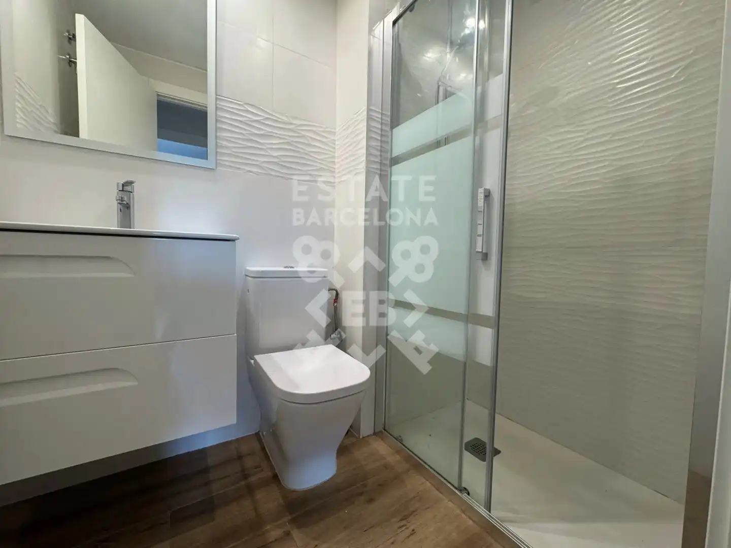 Baño de Piso en venta en Blanes con Calefacción y Amueblado