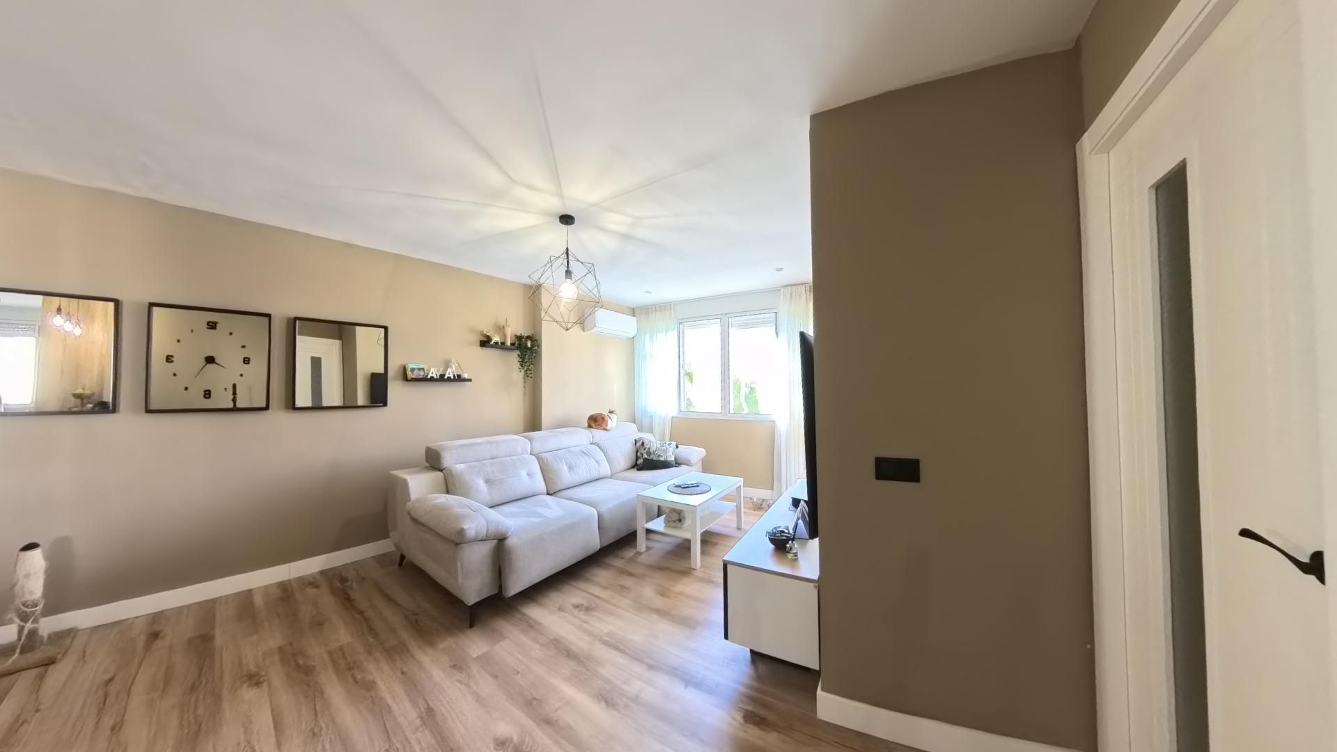 Living room of Flat for sale in Puerto Real  with Air Conditioner and Heating