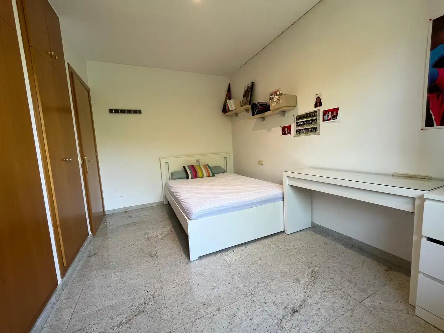 Habitación de Casa o chalet en venta en Olot con Aire acondicionado, Calefacción y Jardín privado