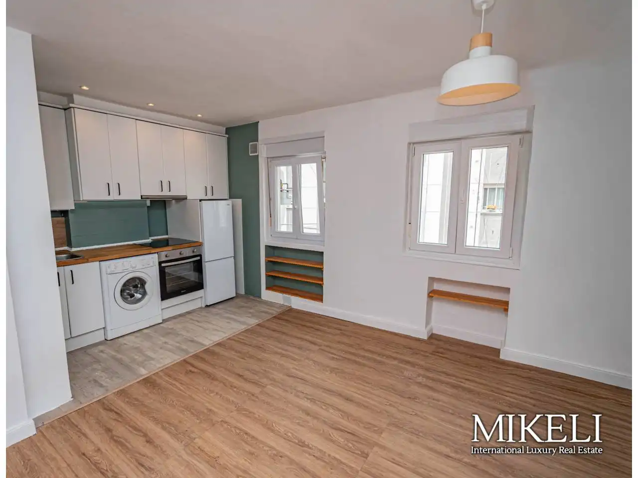 Kitchen of Flat for sale in Santander  with Alarm