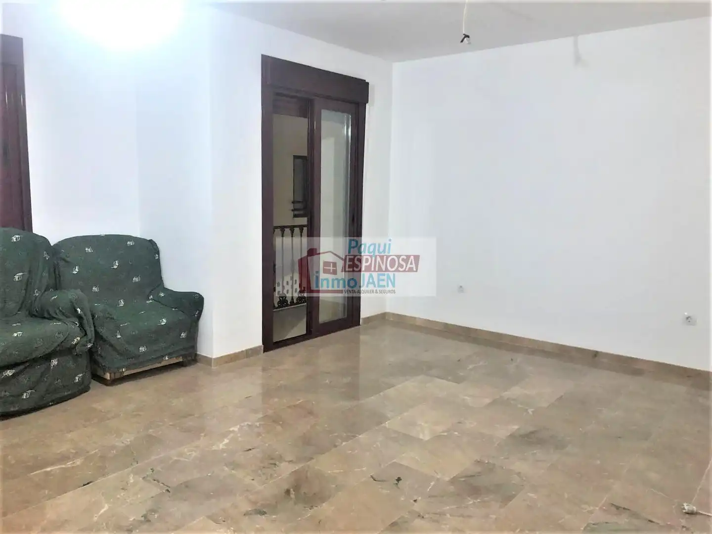 Flat with lift for sale in Torredonjimeno