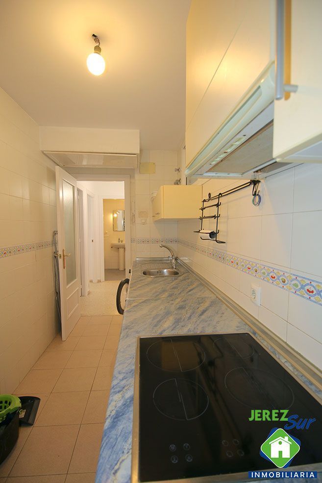 Kitchen of Flat to rent in Jerez de la Frontera  with Air Conditioner and Furnished