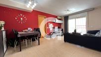 Living room of Flat for sale in Rubí  with Air Conditioner, Heating and Oven