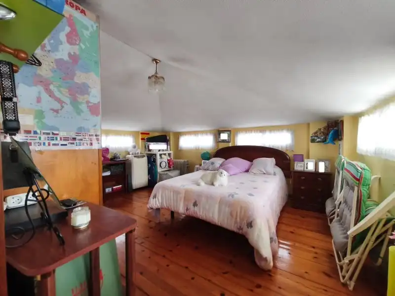Habitación de Casa o chalet en venta en Camargo con Jardín privado, Terraza y Amueblado