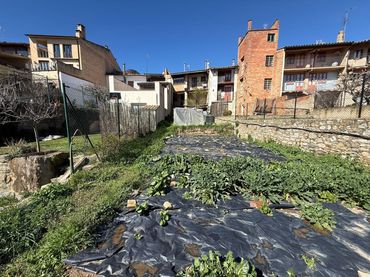 Casa con balcone in vendita a Centelles