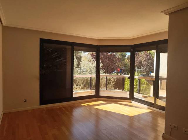 Piso en Alquiler en Avenida de Europa en Aravaca