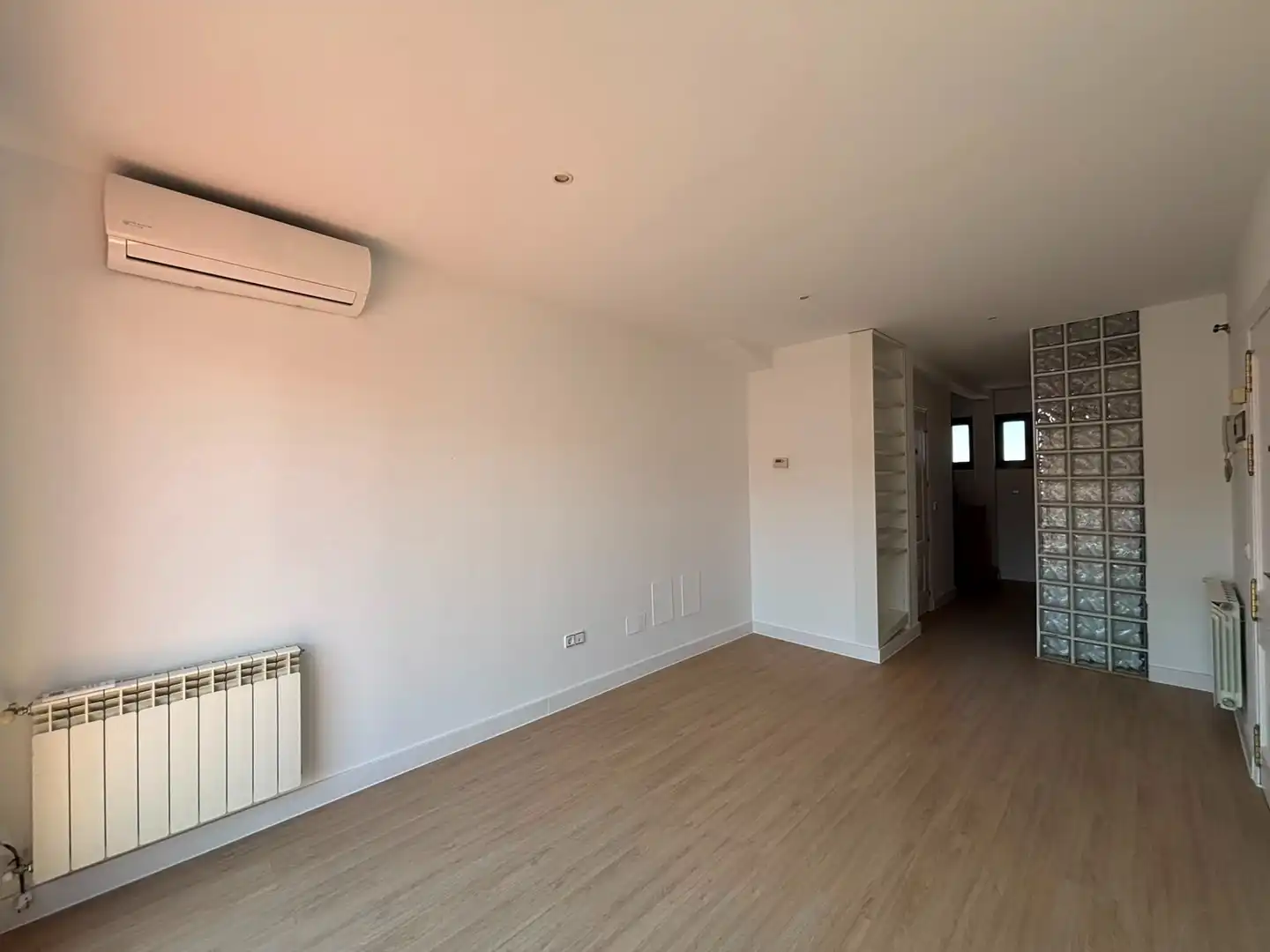 Ático de alquiler en Madrid con Aire acondicionado, Calefacción y Terraza