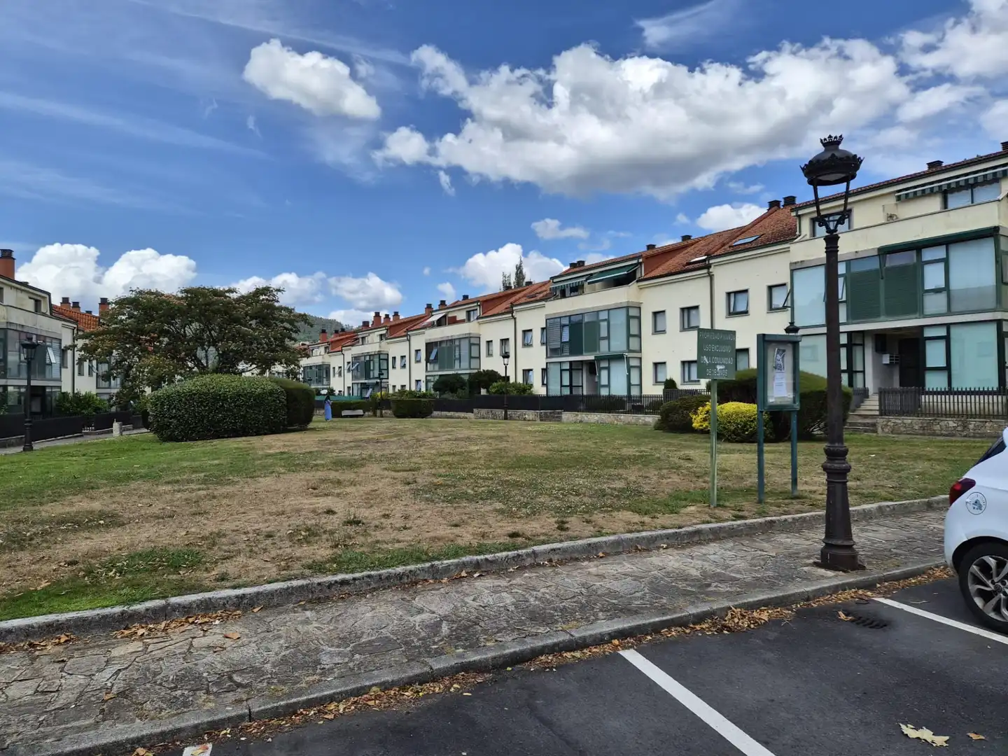 Exterior view of Flat for sale in Brión  with Heating, Private garden and Storage room