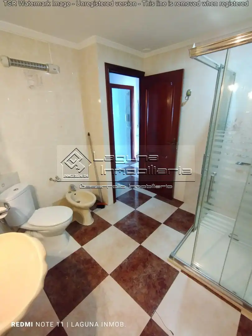 Baño de Piso en venta en Cádiz con Terraza