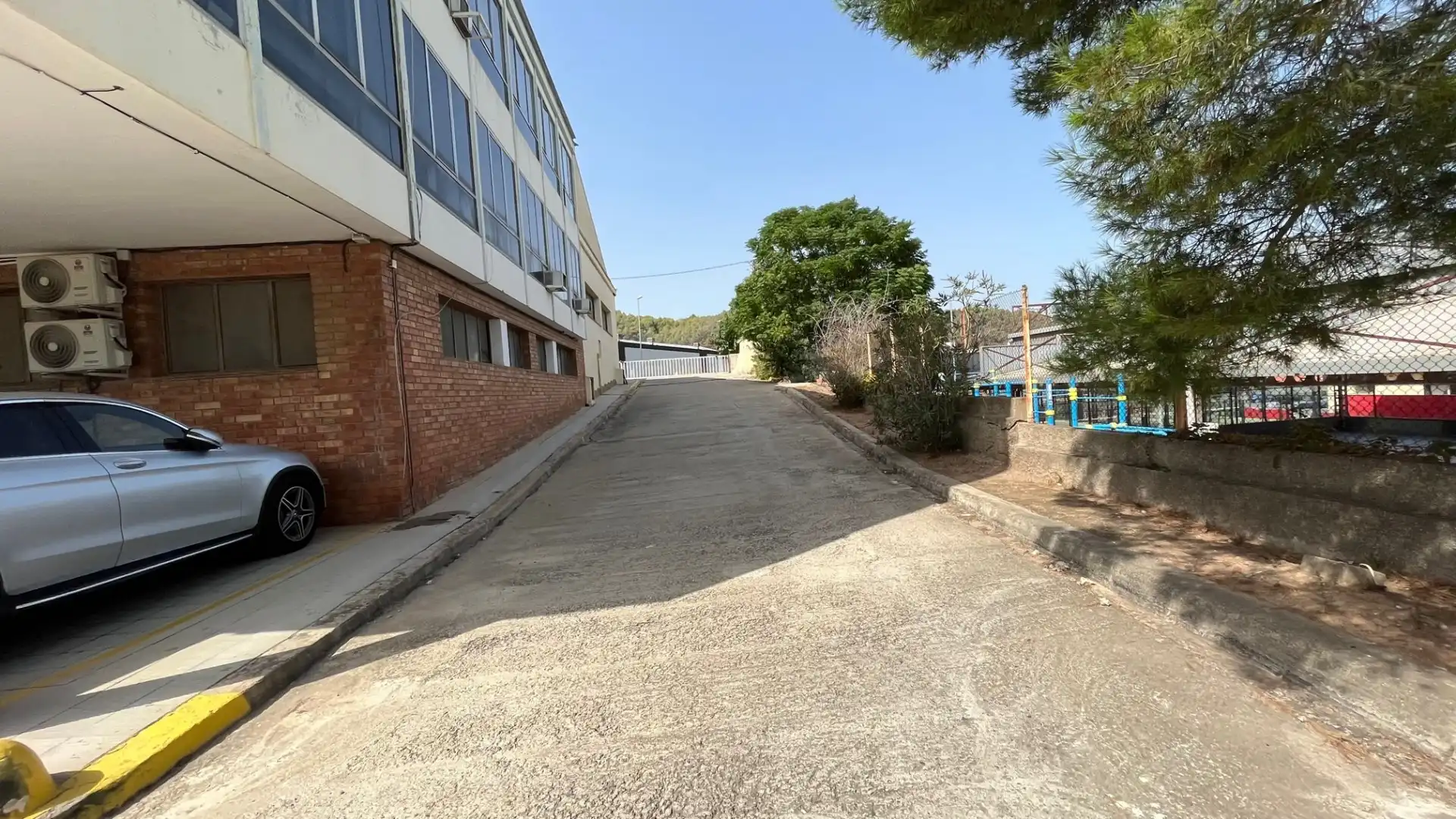 Parking de Edificio en venta en Cervelló