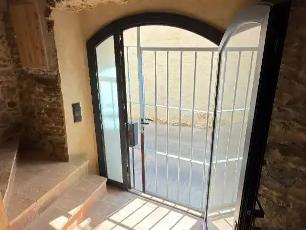 Casa adosada en venda en Palau-saverdera amb Aire condicionat i Balcó