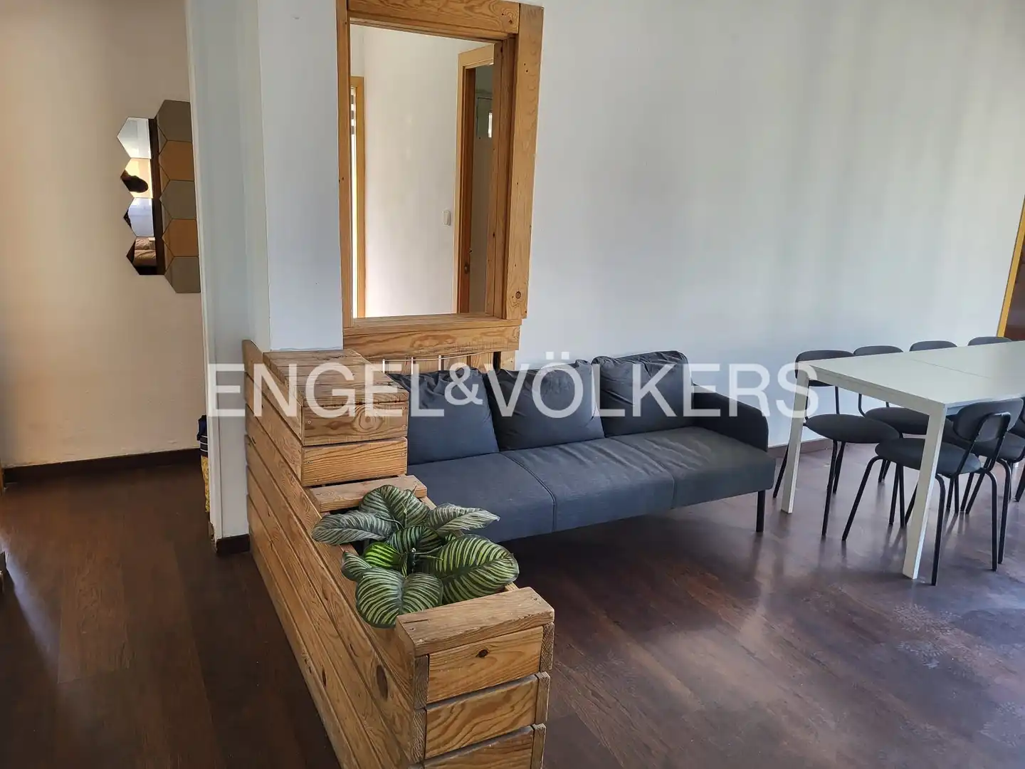 Living room of Flat for sale in Manresa  with Heating, Furnished and Balcony