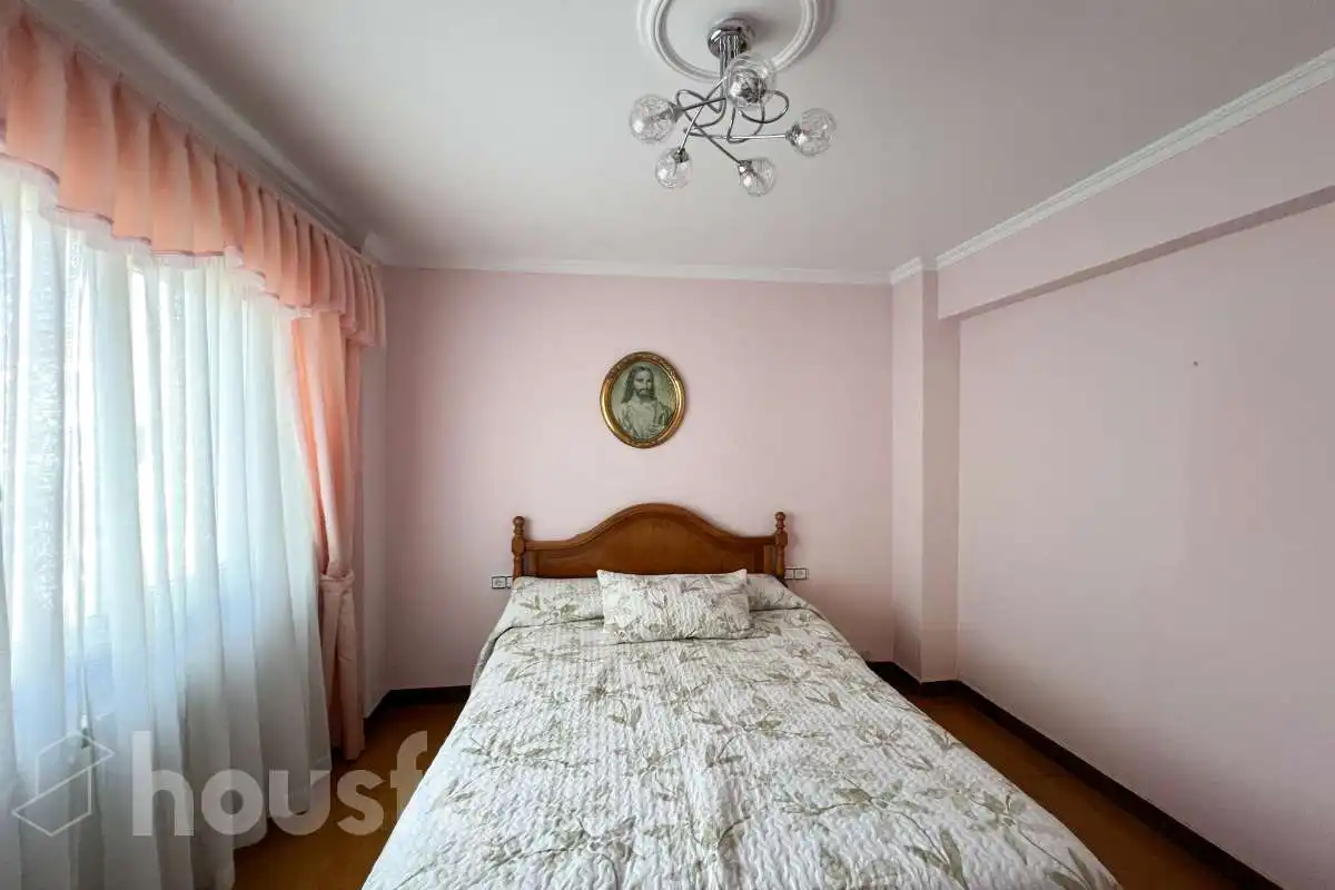 Habitación de Piso en venta en A Coruña Capital  con Calefacción
