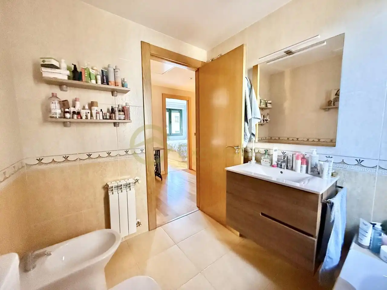 Baño de Casa o chalet en venta en Avilés con Calefacción, Jardín privado y Parquet