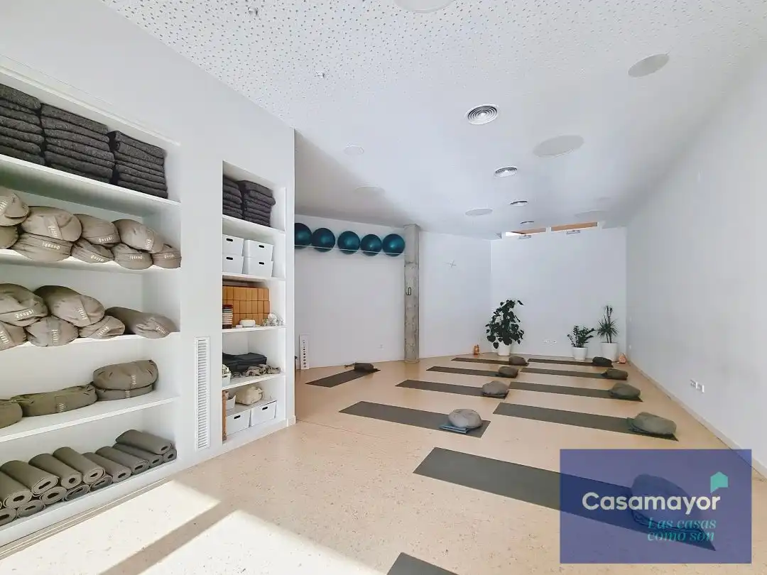 Local comercial de lloguer a Avinguda Goleta, imagen 2