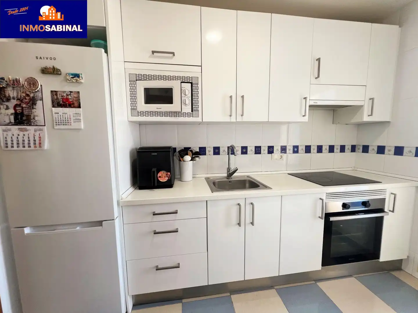 Kitchen of Flat for sale in Roquetas de Mar  with Air Conditioner, Terrace and Furnished