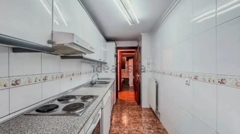Foto 3 de Habitació a Calle Juan Boscán, 1, Cascajos - Piqueras, Logroño
