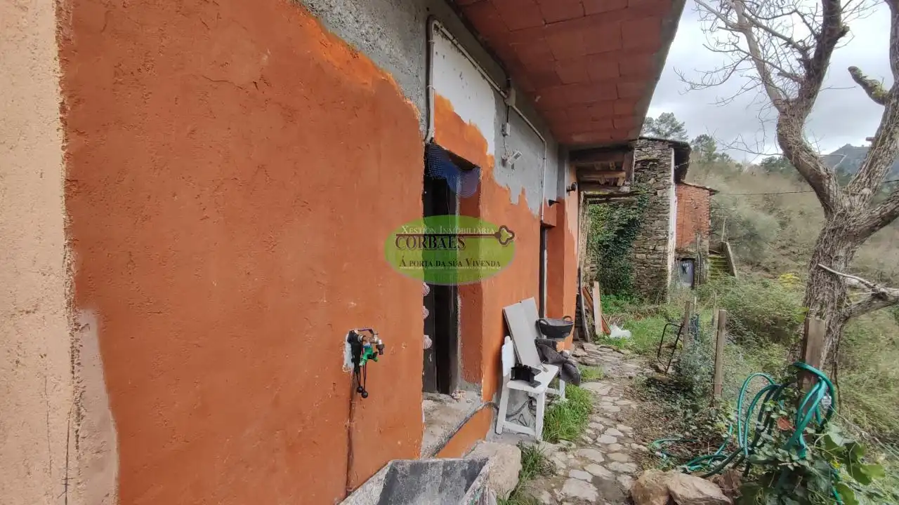 Vista exterior de Casa o xalet en venda en Pantón amb Calefacció, Jardí privat i Balcó