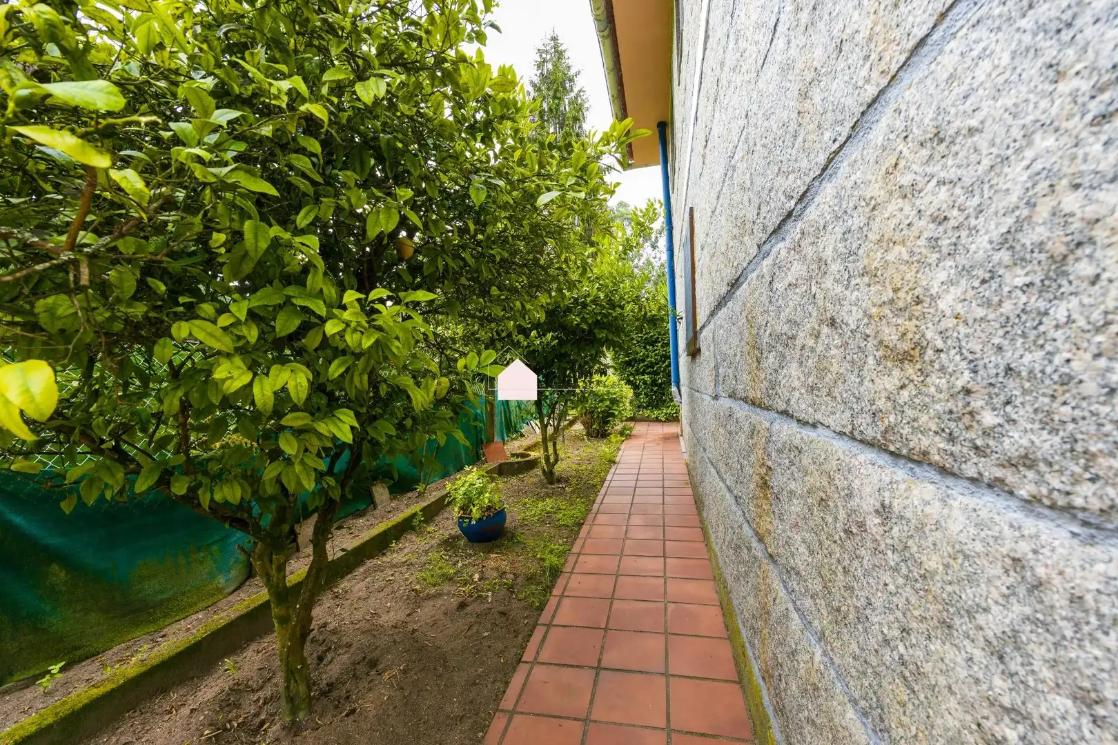 Jardín de Casa o chalet en venta en Gondomar con Calefacción, Jardín privado y Trastero