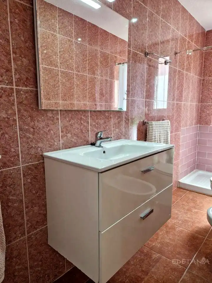 Baño de Planta baja de alquiler en Moncada con Aire acondicionado, Calefacción y Amueblado
