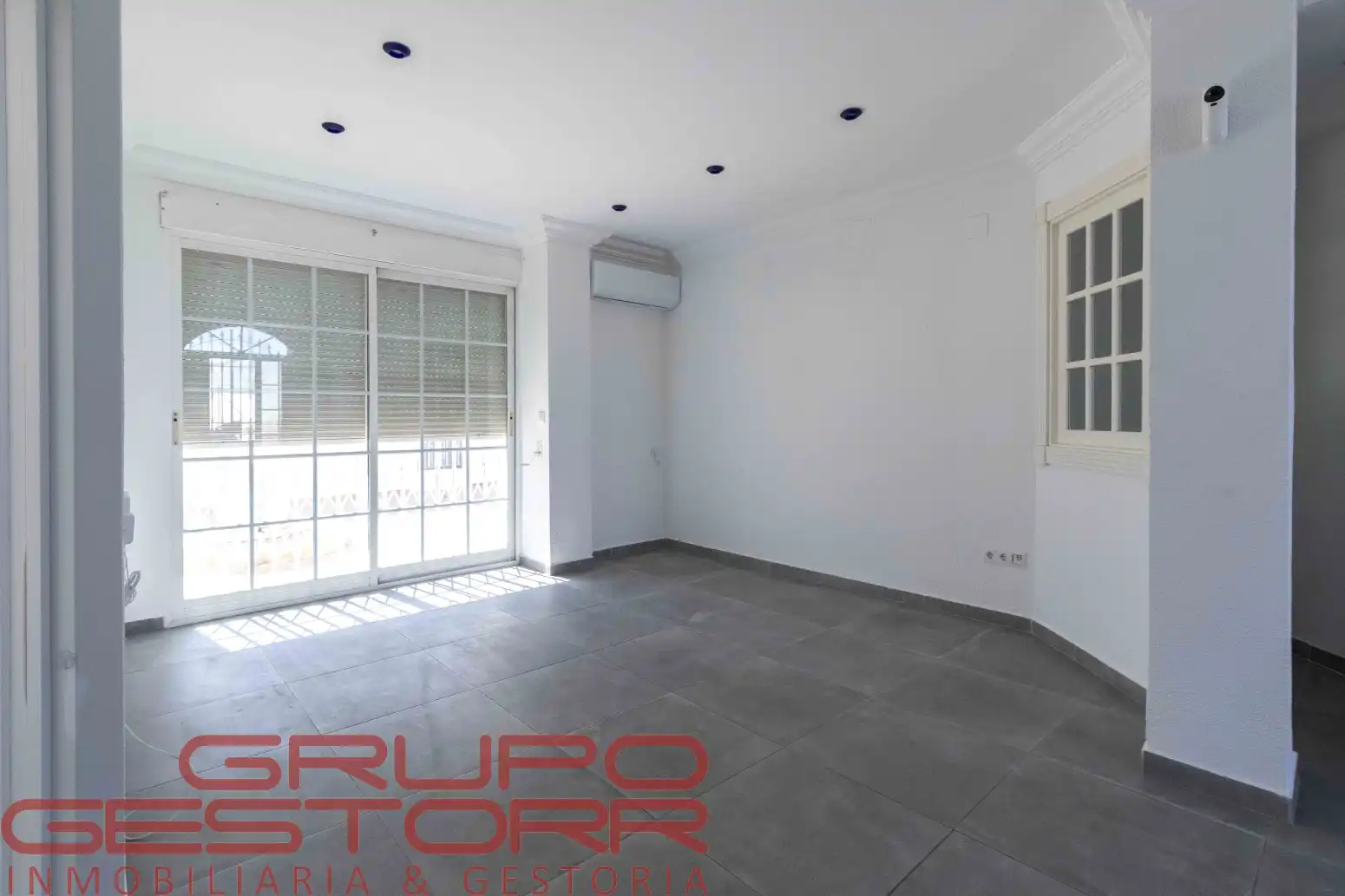 Houses for rent in Riba-roja de Túria  with Air Conditioner, Terrace and Storage room