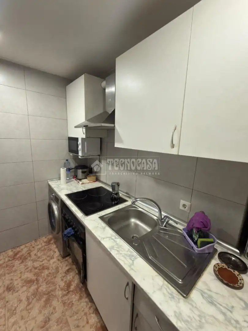 Küche von Wohnung zum Verkauf in Madrid mit Klimaanlage und Heizung