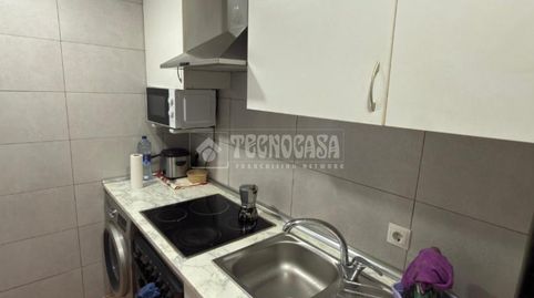 Foto 4 de Piso en venta en Apóstol Santiago, Madrid Capital
