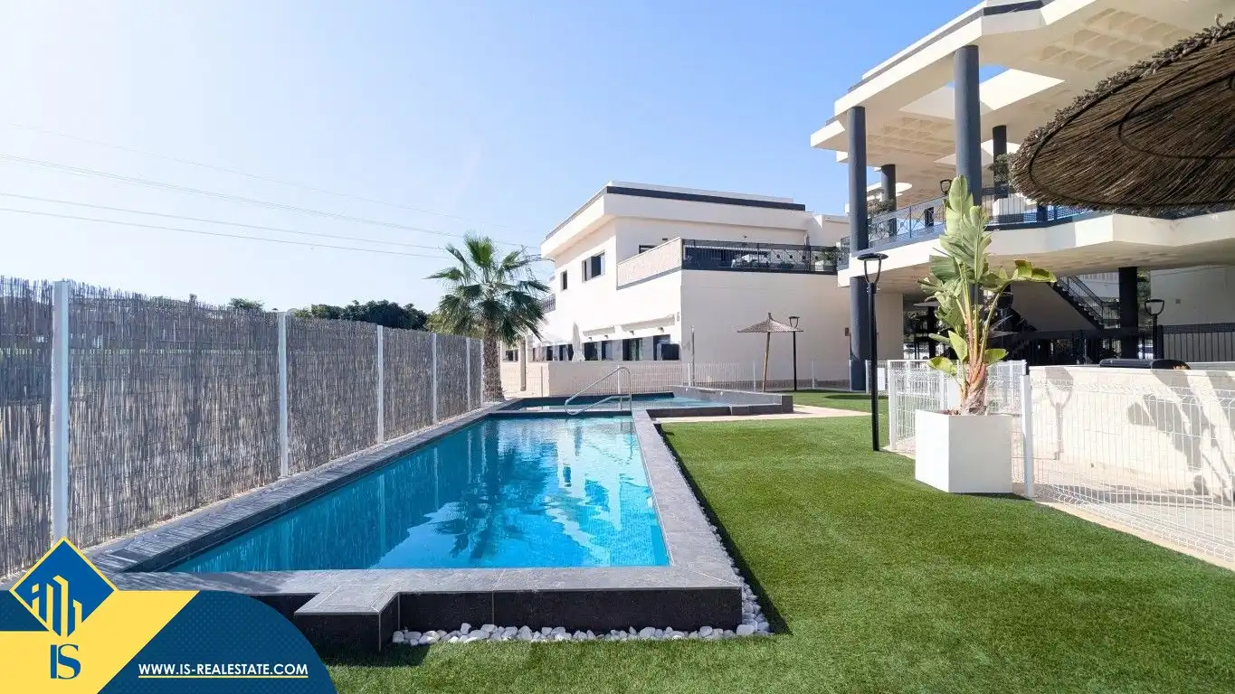 Swimming pool of Flat for sale in Algorfa  with Terrace, Storage room and Furnished