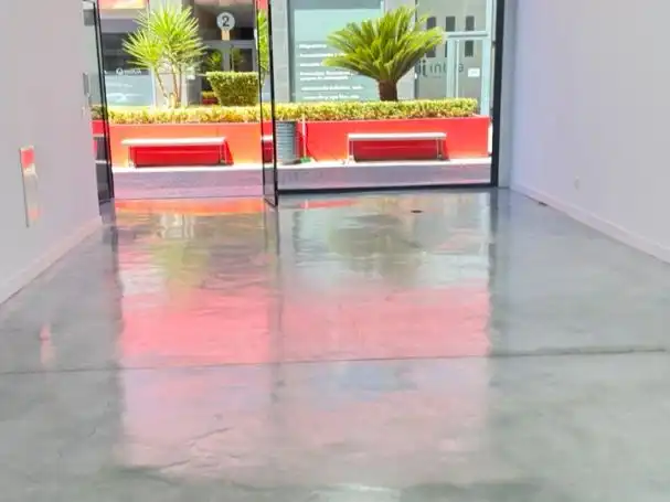 Oficina de alquiler en Armilla con Calefacción y Alarma