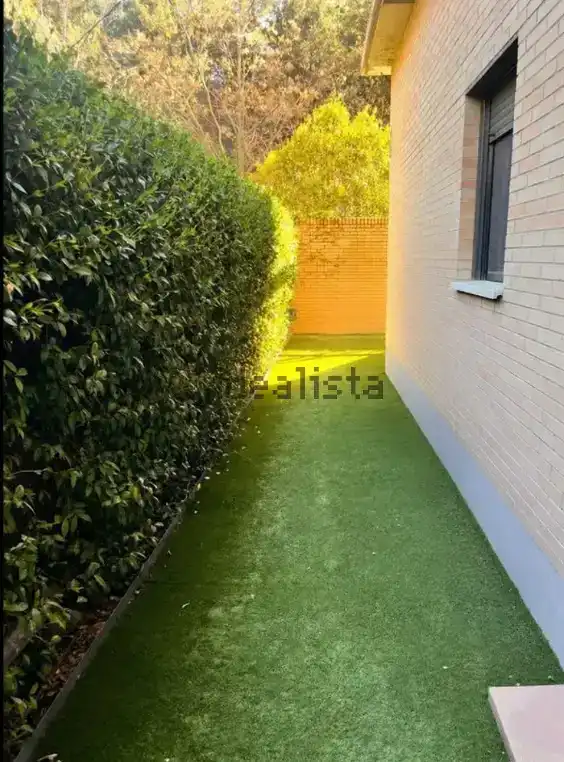 Pis en venda a Calle de Yécora, 19, Rejas