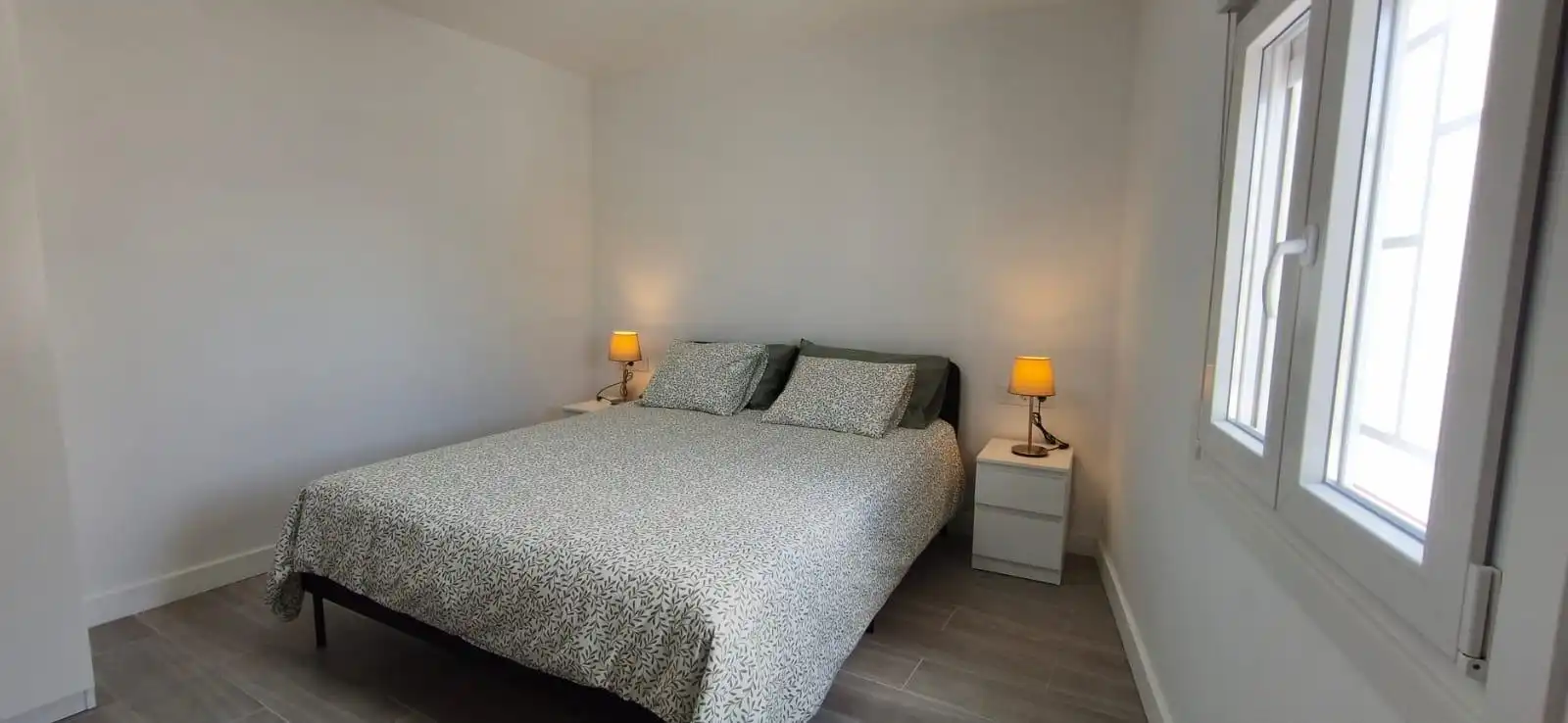 Habitación de Piso de alquiler en San Cristóbal de la Laguna con Terraza y Amueblado