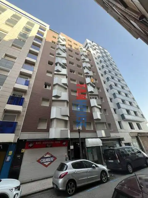 Vista exterior de Pis de lloguer en Gijón  amb Calefacció