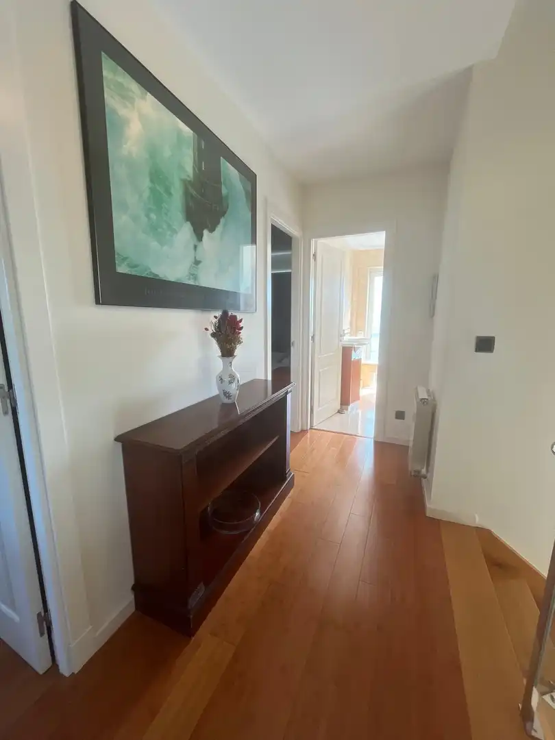 Casa o xalet en venda en Oleiros amb Calefacció, Jardí privat i Terrassa