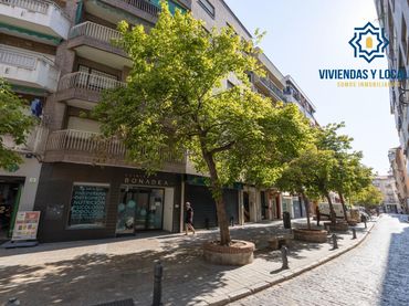 Pis amb balcó en venda a Ronda