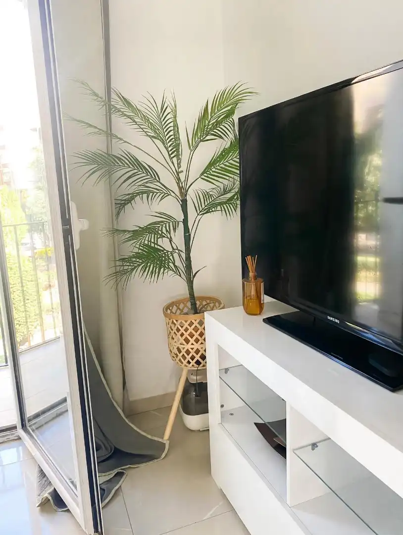 Flat with terrace for sale in Piscinas, imagen 2