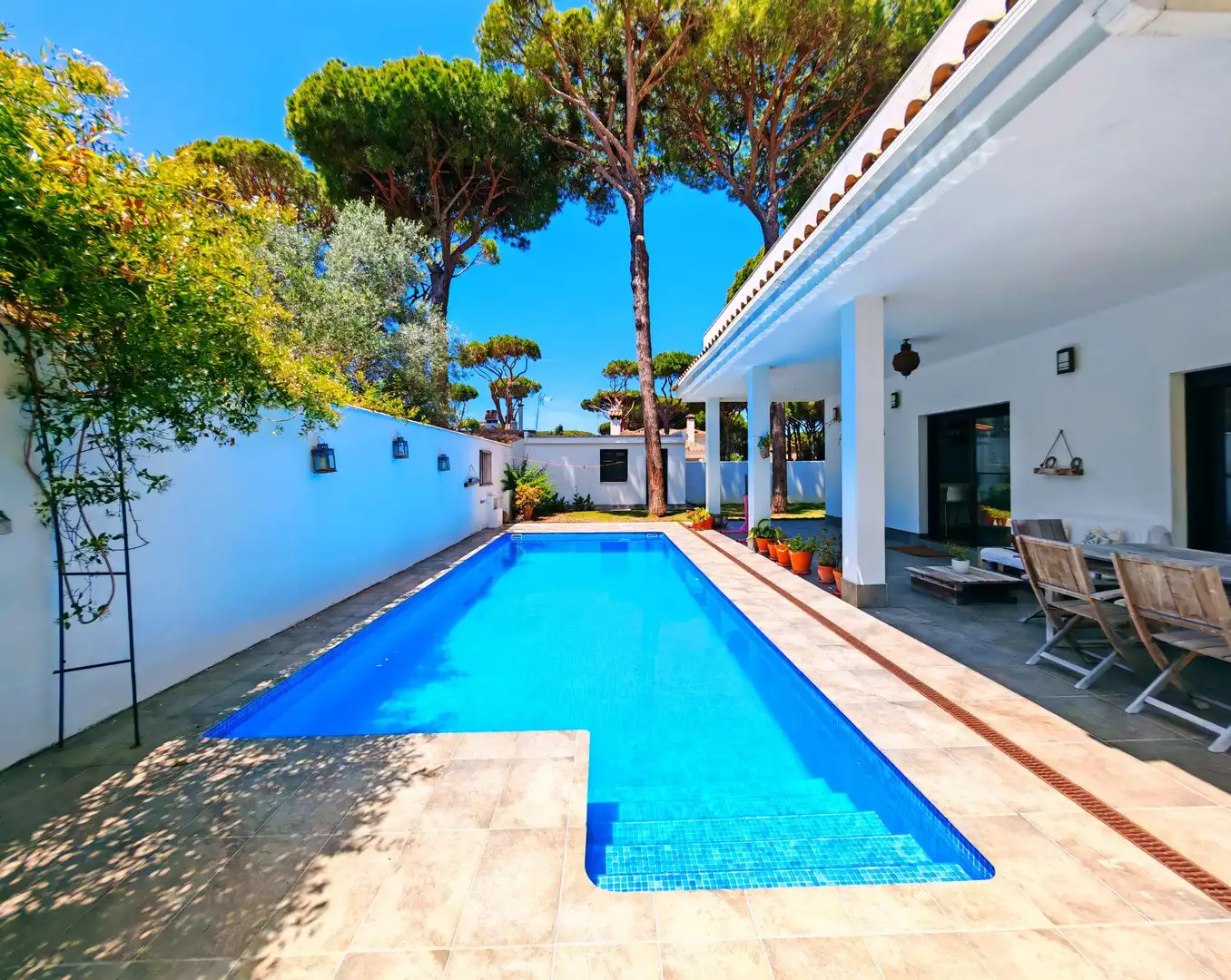 Piscina de Casa o chalet en venta en Chiclana de la Frontera con Aire acondicionado, Jardín privado y Terraza